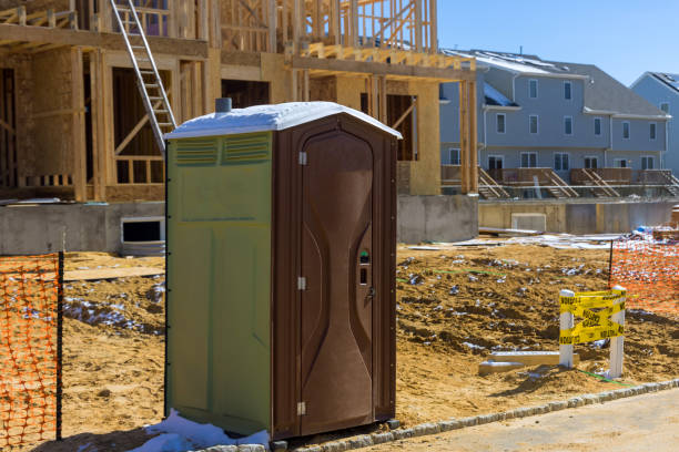 Porta potty delivery and setup in Sheldon, IA